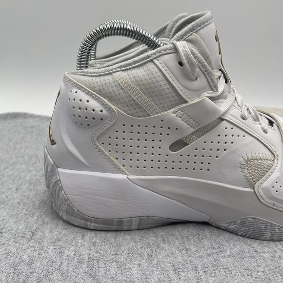 Men’s NIKE Air Jordan Zion 2 TB Nike White Basketball Size 8 Gold DQ7688-170 - Picture 6 of 12